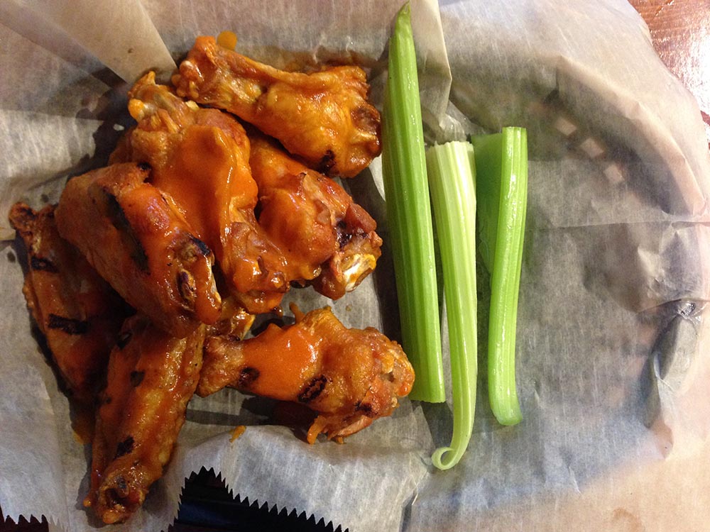 known for wings place | STL Wing Review